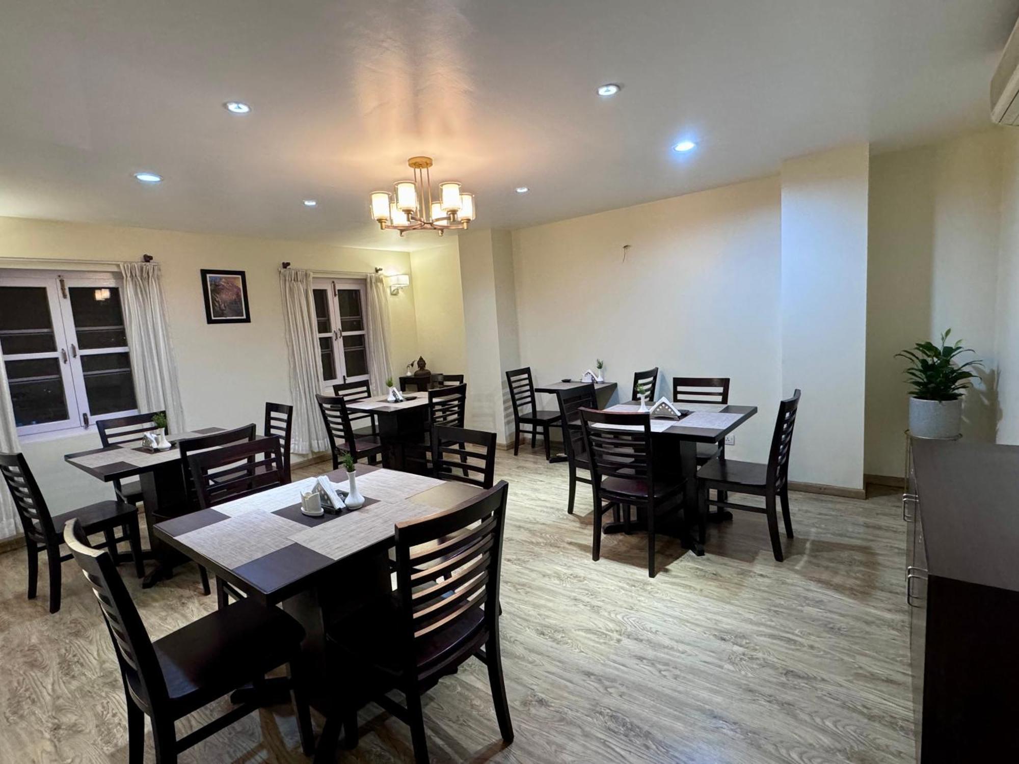 The Luxe Inn Boutique Hotel Katmandou Extérieur photo